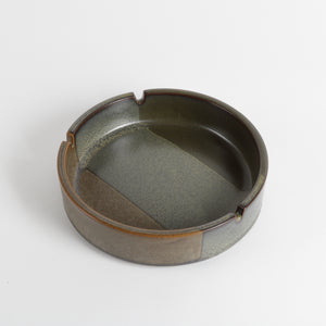 Mid century modern ashtray with earth tone glaze by Noritake closeup