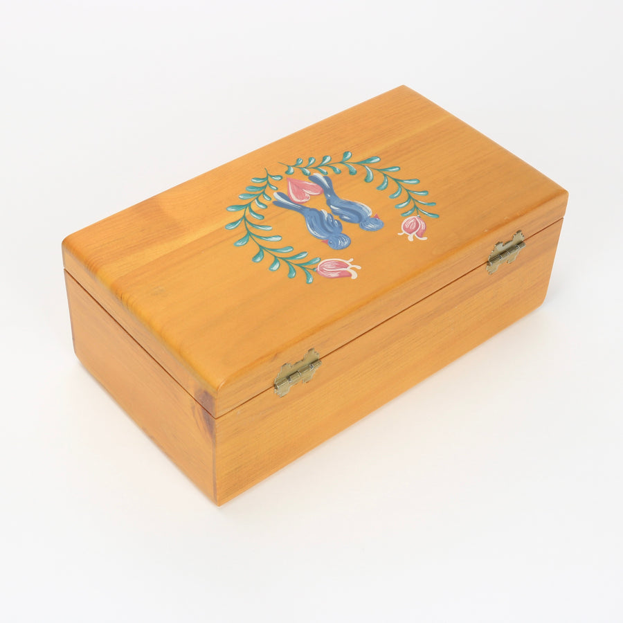 Lane Furniture mini chest with birds