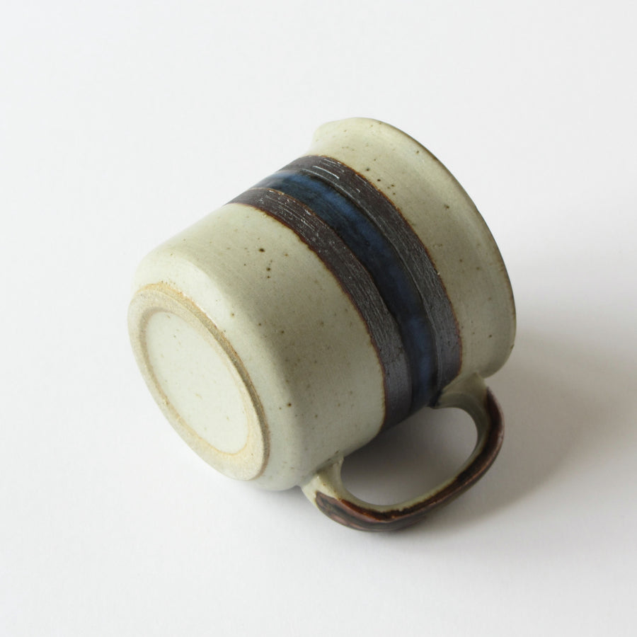 Otagiri Horizon creamer cup with handle