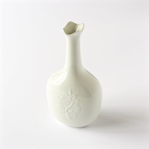 Royal Copenhagen Flower Vase in pure white with long stem and embellishment 